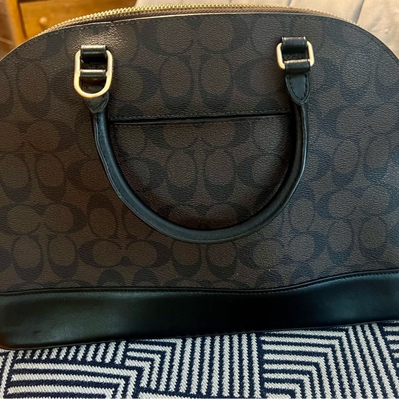 Coach Purse, Authentic, Leather, 13L x 9H x 4W - Picture 2 of 4